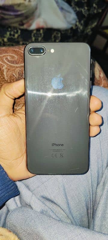 iphone 8 plus normal secratch hain baki All ok h 64 gb 2