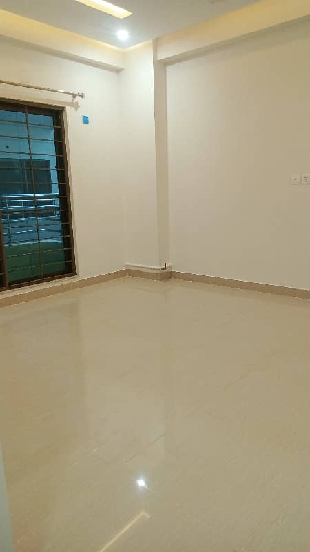 Brend New apartment available for Rent in Askari 11 sec-D Lahore 24