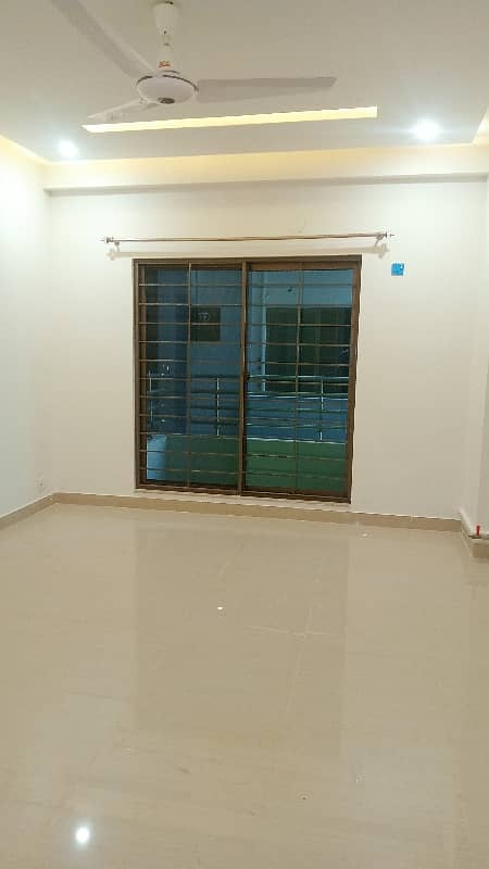 Brend New apartment available for Rent in Askari 11 sec-D Lahore 26