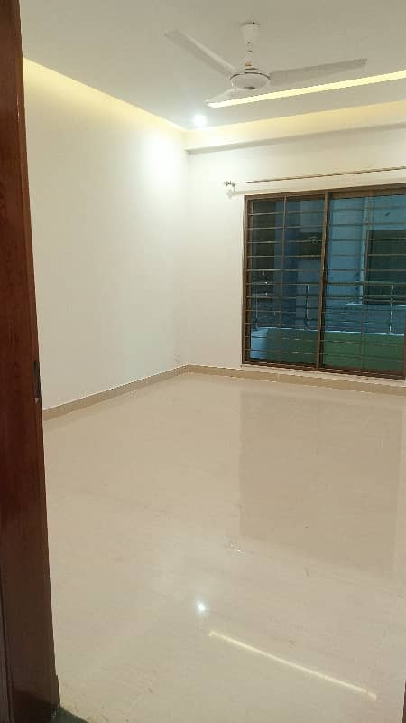 Brend New apartment available for Rent in Askari 11 sec-D Lahore 28