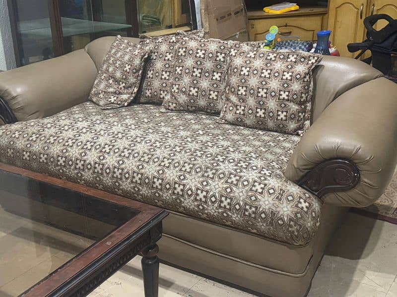 Sofa Set 0