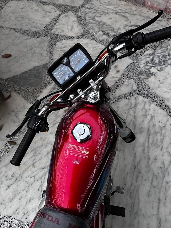 Honda CG125 2024 Total Original (324KM) Red 8