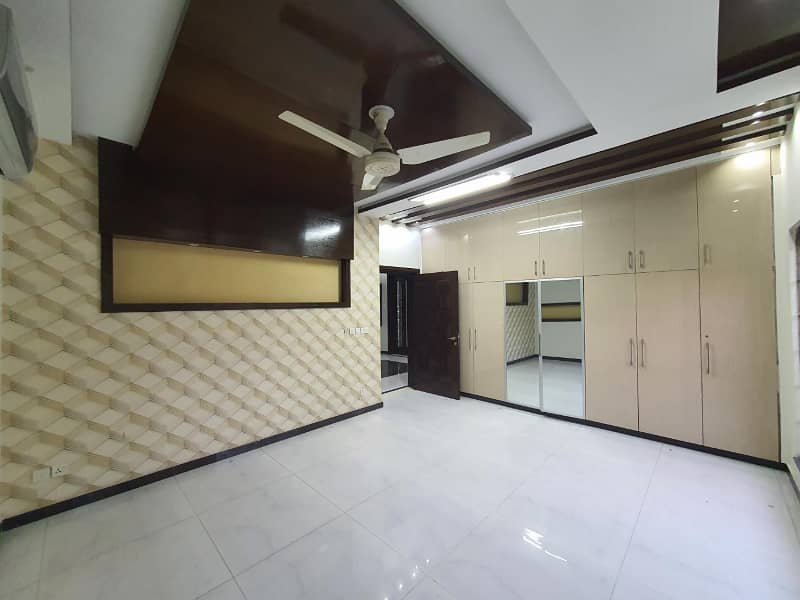 One Kanal Ultra Modern Spacious Bungalow Situated At Most Prime Location Walking Distance From Sectors Shops 18