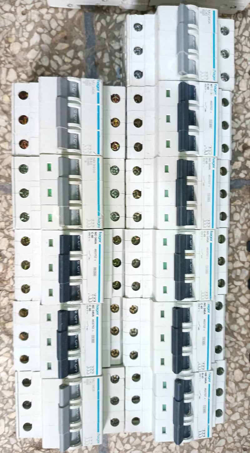 Magnetic Contactor with Circuit Breaker 1