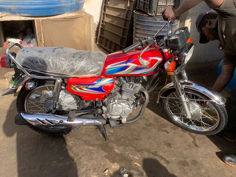 Honda 125 2022 Karachi register 3