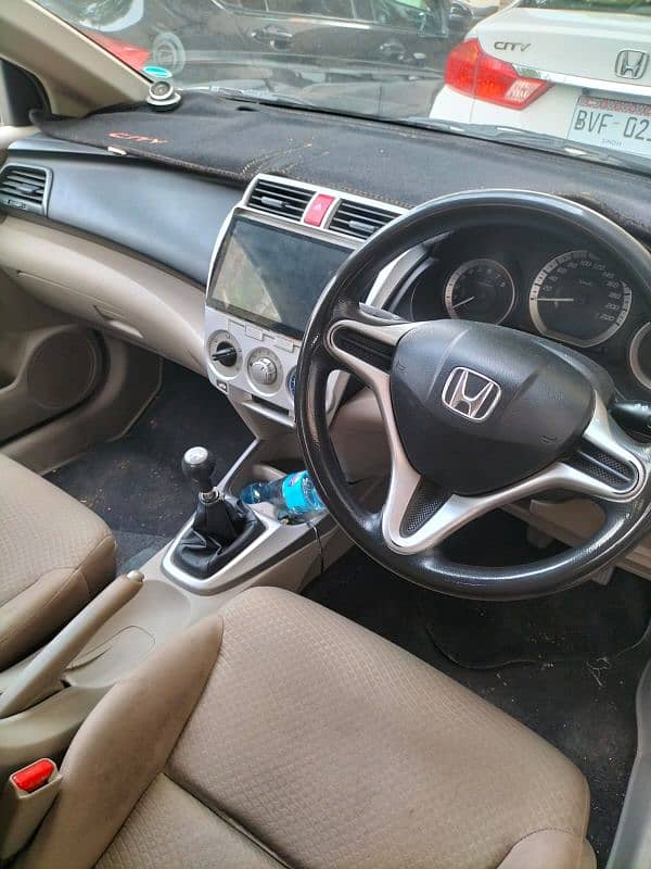 Honda City 2017 4