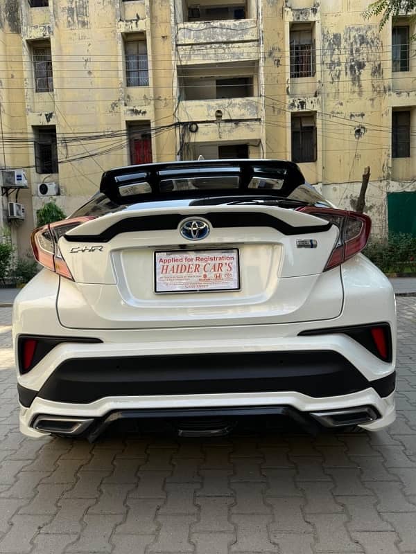 Toyota C-HR 2019 0