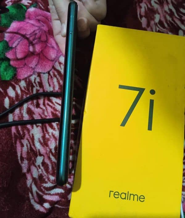 relme 7i 8/128 0