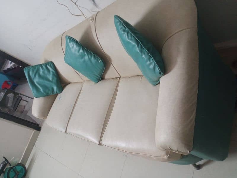 8 sitter sofa set. Just for Rs 25,000 & + Sofay k new cover set 6000 . 1