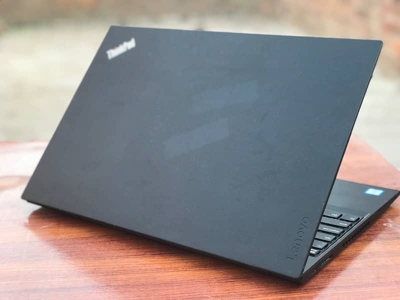 Lenovo Thinkpad p52s core i7-8th gen 2gb NVIDIA 4