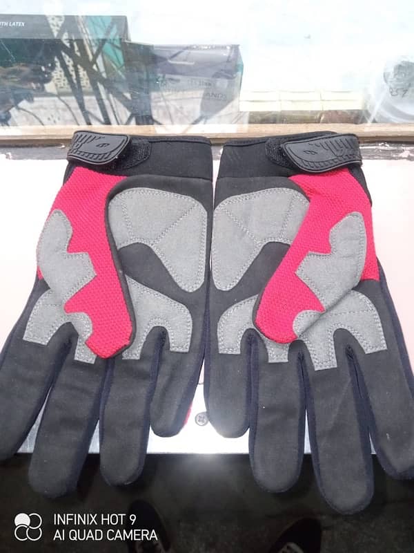 biker glove 1