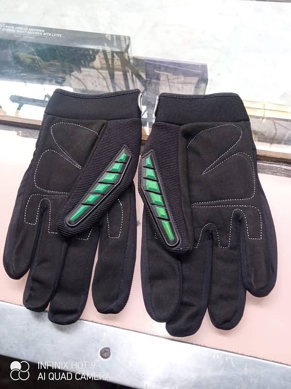 biker glove 8