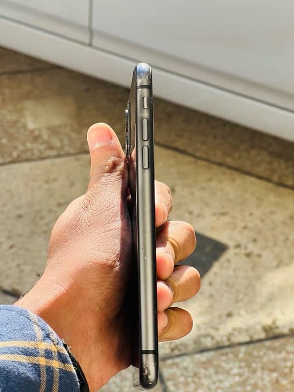 iphone 11 dual physical approved 2