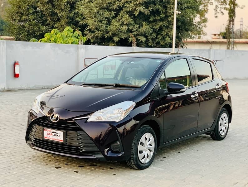 Toyota Vitz 2018 GRADE 4 6