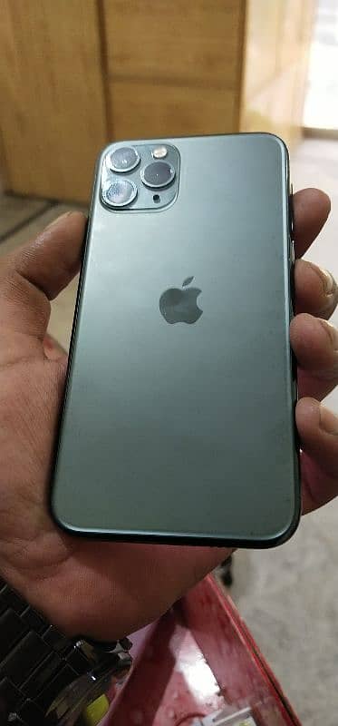 i phone 11 pro 0