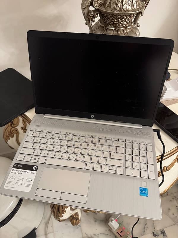 HP laptop 16 gb ram 250 gb hard 1080p screen - in new condition 11