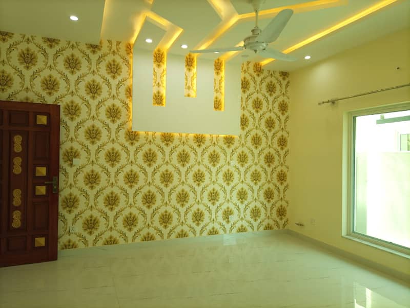 Brand New Kanal house available for rent in phase 8 block A bahria town Rawalpindi 12