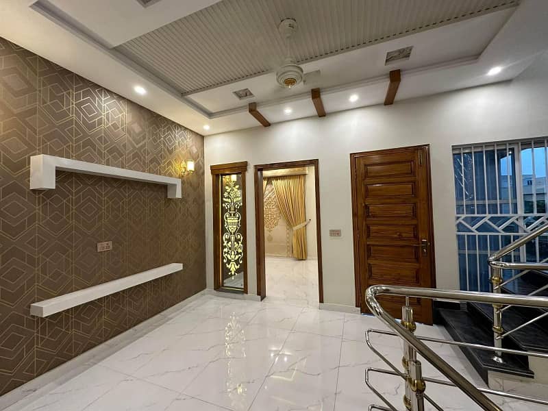 5 MARLA BRAND NEW HOUSE FOR SALE IN AA BLOCK BAHRIA TOWN LAHORE 14