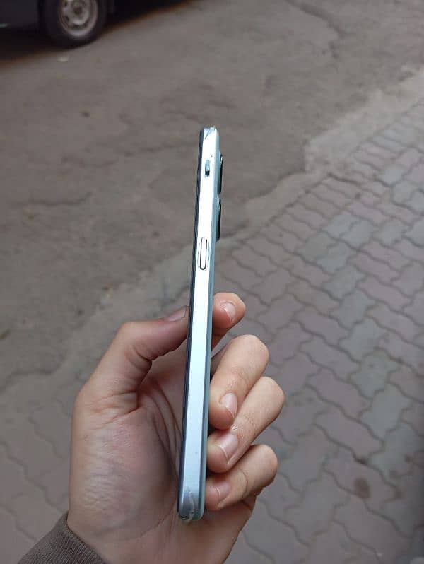 One plus Ace 2V 16+12 GB PTA approved. Beast phone 3