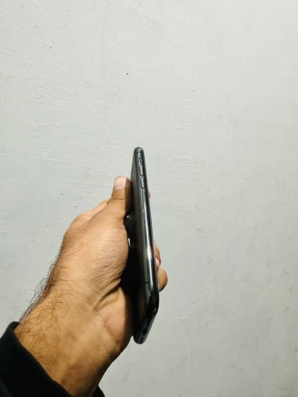 iPhone 11 Pro Dual PTA 3