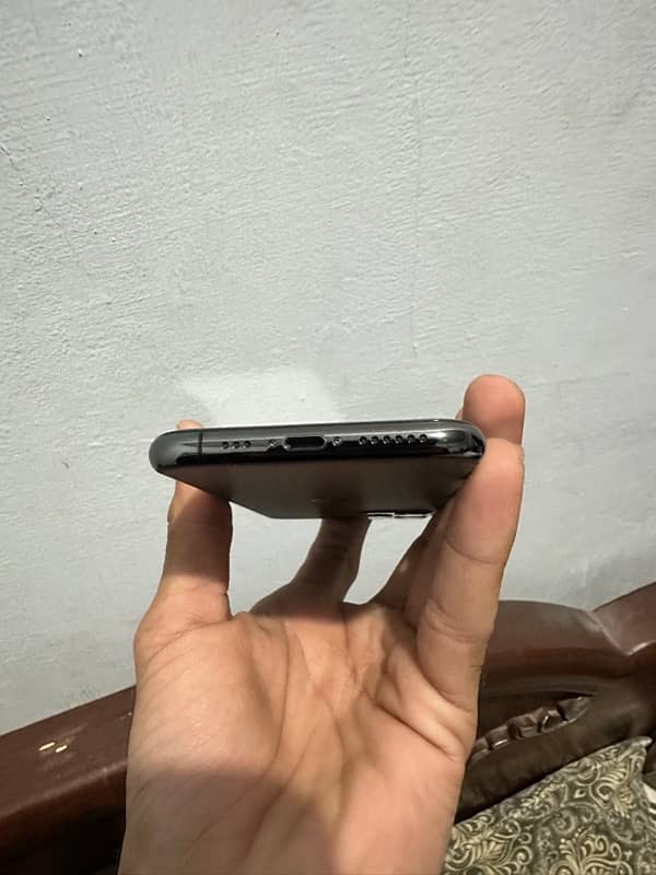 iPhone 11 Pro Dual PTA 5