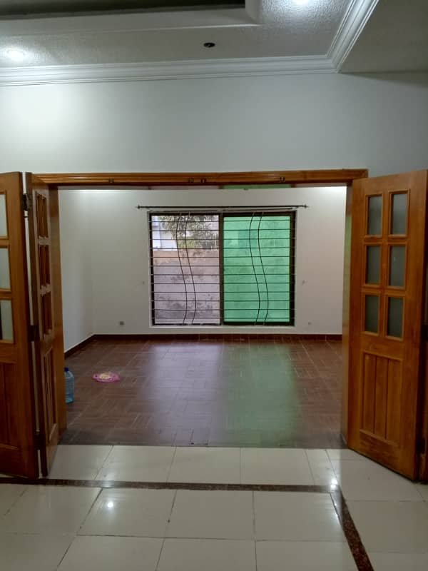 Upper portion 10 marla for rent in phase 2 bahria town rawalpindi 1