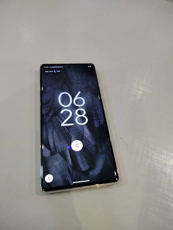 Google Pixel 7 Pro 128 GB Mint Cond 2