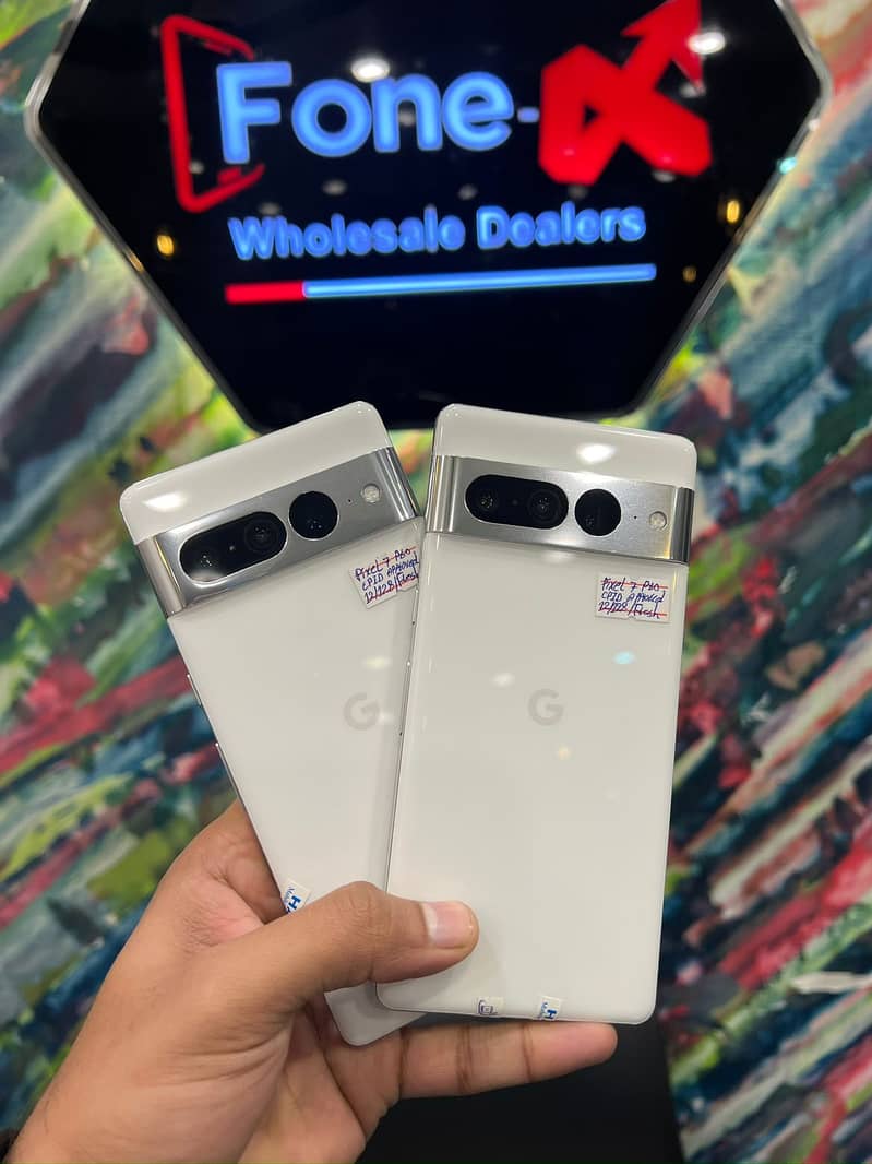 Google Pixel 7 Pro 12/128GB, Genuine Waterpack Quantity Available. 0