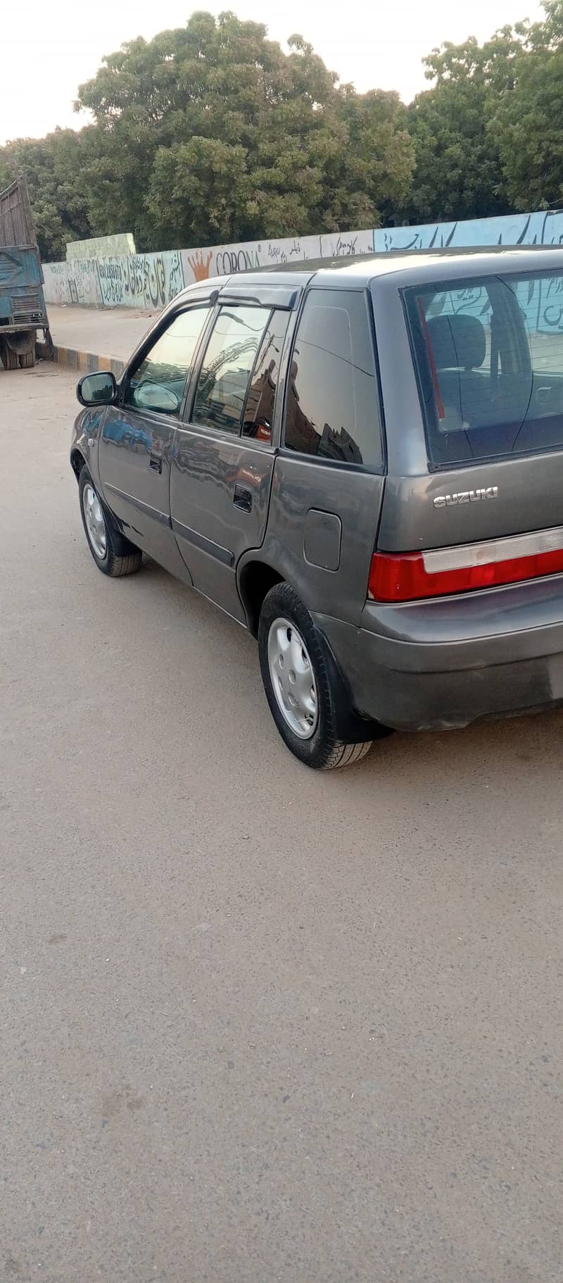 I'm selling my Suzuki cultus VXRi 2010 model 8