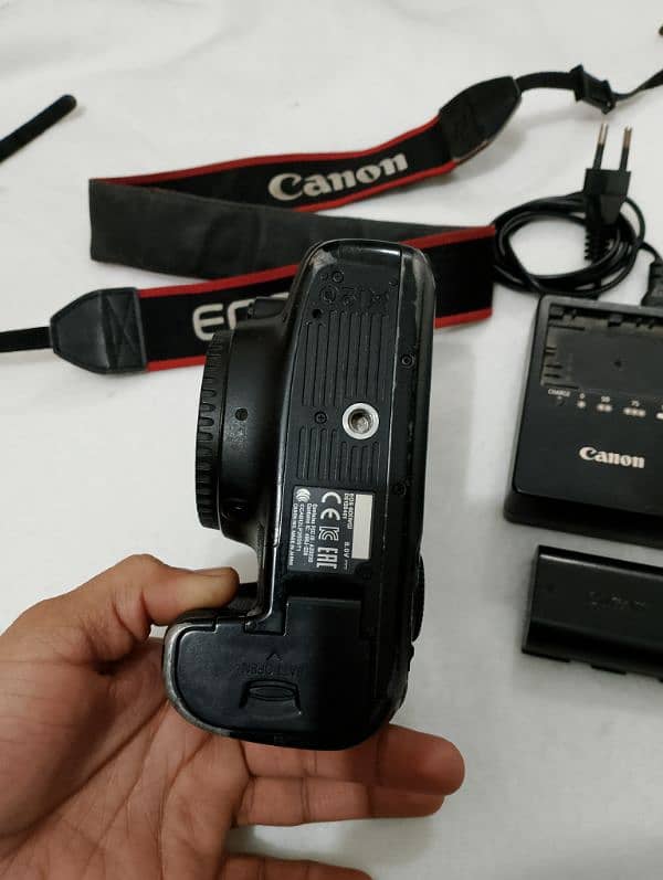 canon 6d only body battery charger 1