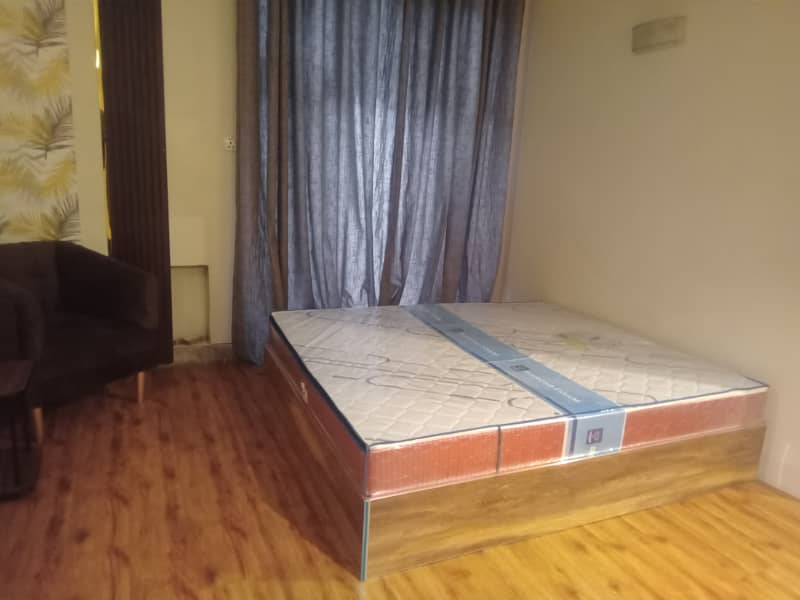 Full furnished 1 bedroom tvl kitchen ideal for bachelor in DHA phase 1 for rent 1