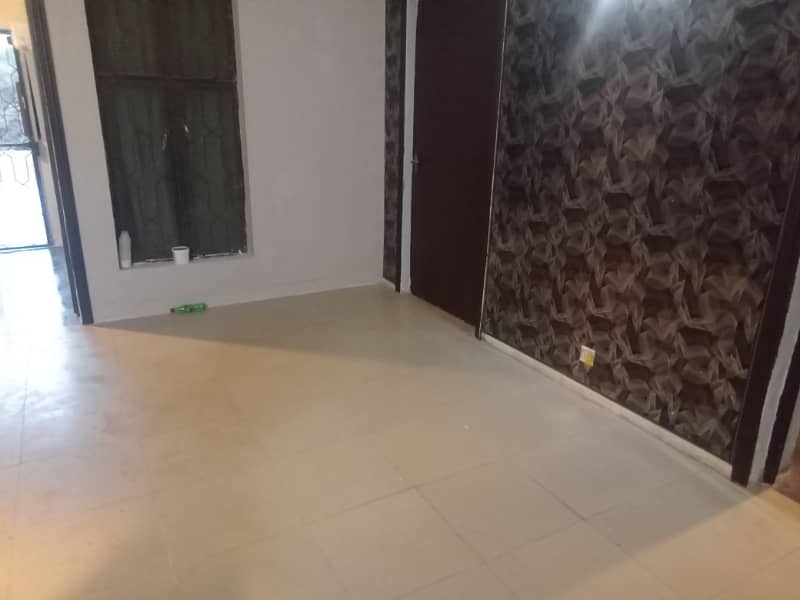 Full furnished 1 bedroom tvl kitchen ideal for bachelor in DHA phase 1 for rent 6