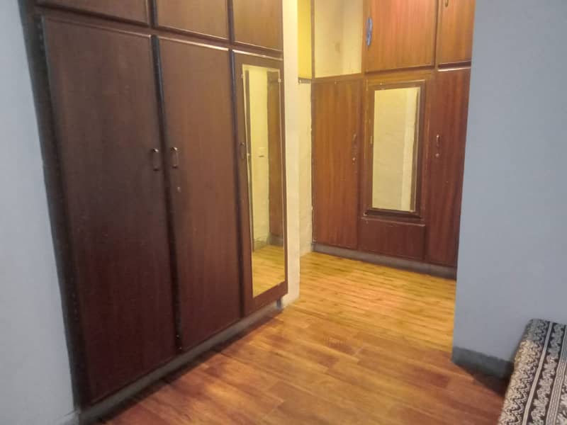 Full furnished 1 bedroom tvl kitchen ideal for bachelor in DHA phase 1 for rent 9