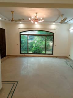 1 Kanal Full House For Rent At The Prime Location Of Johar Town