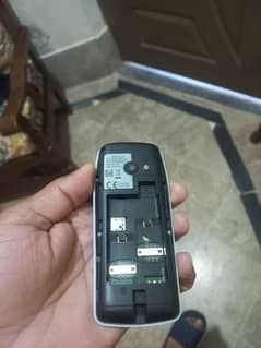 Nokia 210