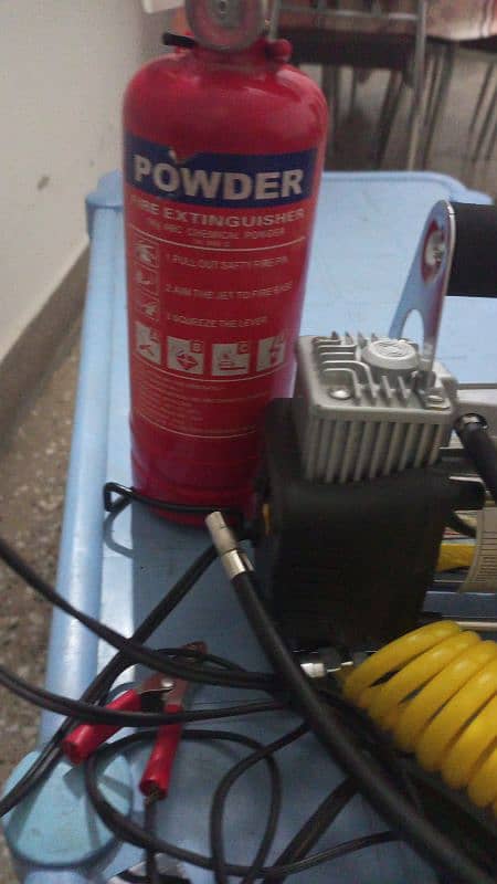 steering lock, fire extinguisher & air compressor 1