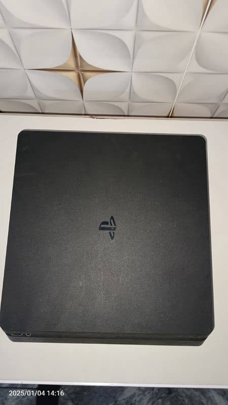 ps4 slim 0