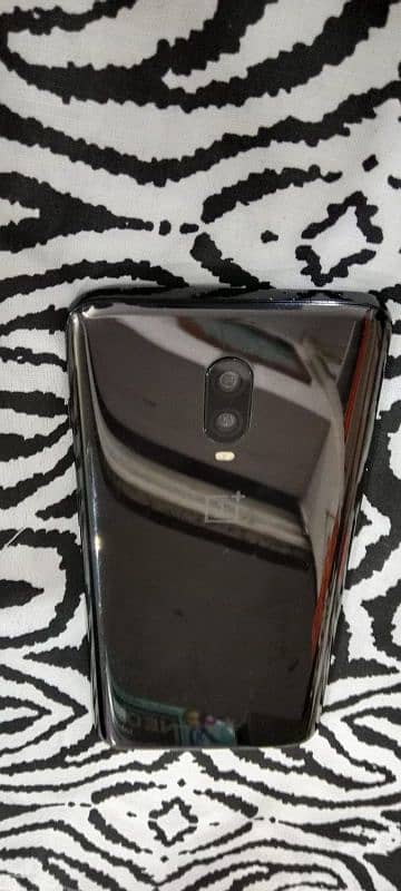 One plus 6t lush condition Exchange possible 1