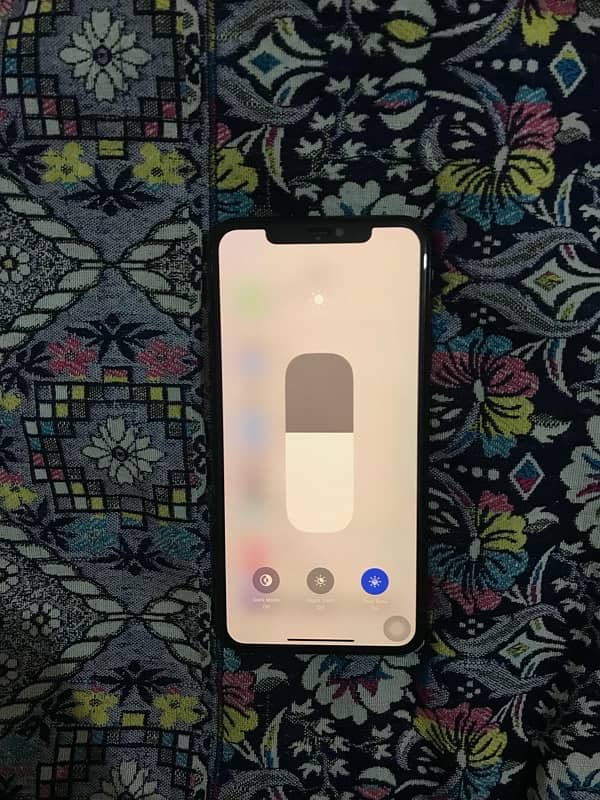 Iphone 11 Pro Max Factory unlock 2