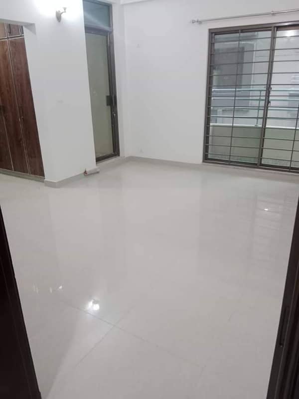 New apartment available for sale in Askari 11 sec-B Lahore 23