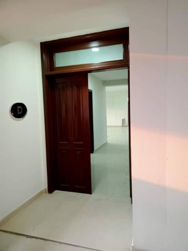 New apartment available for sale in Askari 11 sec-B Lahore 26