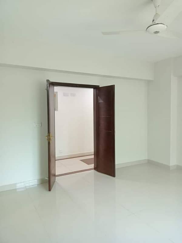 New apartment available for sale in Askari 11 sec-B Lahore 27