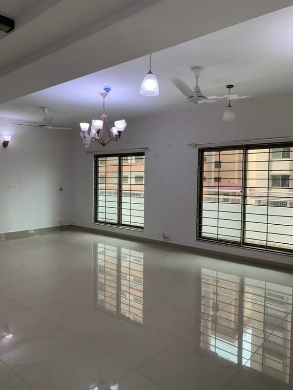 New apartment available for sale in Askari 11 sec-B Lahore 43