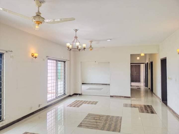 4-Bedroom Apartment for sale in Askari 11 sec-B Lahore 0