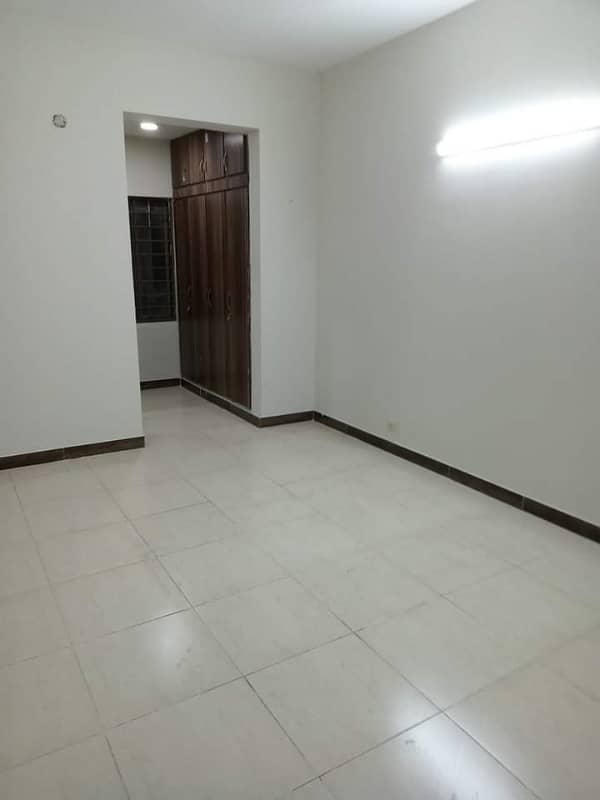 4-Bedroom Apartment for sale in Askari 11 sec-B Lahore 17