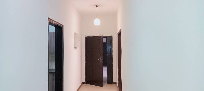 Apartment for Rent in Askari 11 sec-B Lahore 2