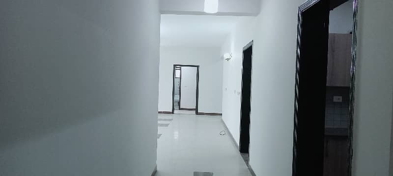 Apartment for Rent in Askari 11 sec-B Lahore 36