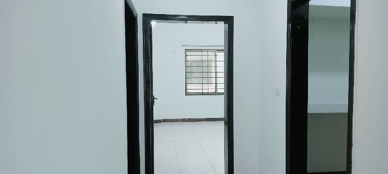 Apartment for Rent in Askari 11 sec-B Lahore 40