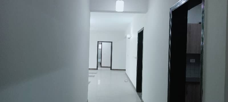 Apartment for Rent in Askari 11 sec-B Lahore 41