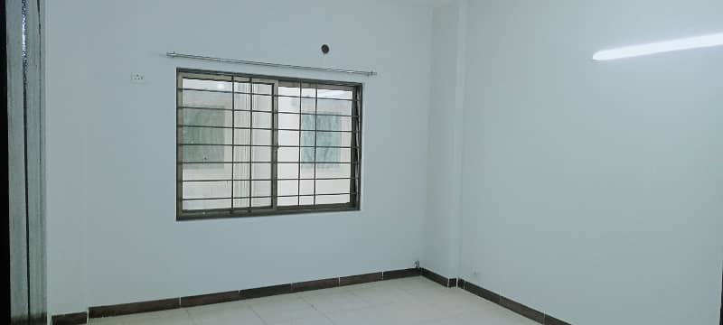 Apartment for Rent in Askari 11 sec-B Lahore 49